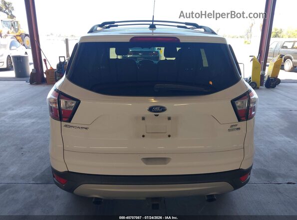 1FMCU9GD3JUA97876 2018 FORD ESCAPE White 