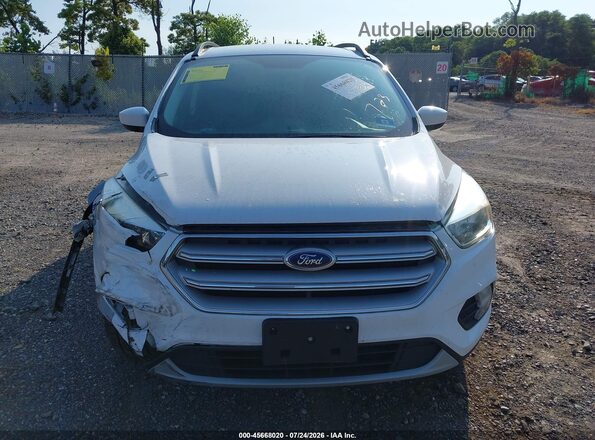 1FMCU9GD3JUB19309 2018 FORD ESCAPE White Rear interior view