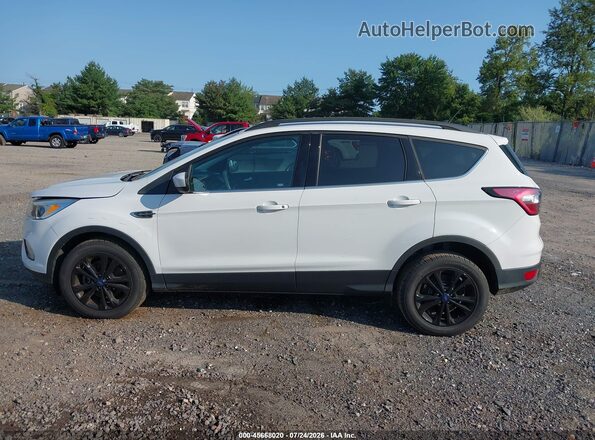 1FMCU9GD3JUB19309 2018 FORD ESCAPE White 