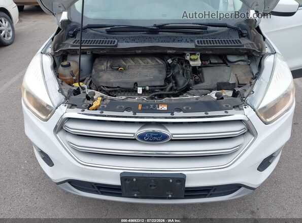 1FMCU9GD3JUB73080 2018 FORD ESCAPE Белый Вид сзади