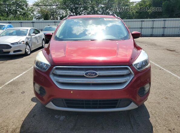 1FMCU9GD3JUC33598 2018 FORD ESCAPE Красный Вид спереди
