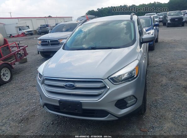 1FMCU9GD3JUD08753 2018 FORD ESCAPE Silver Սարքավորումների վահանակի տեսք