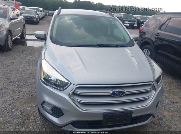 1FMCU9GD3JUD08753 2018 FORD ESCAPE Silver Դիմացի տեսք