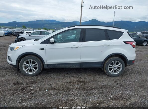 1FMCU9GD3JUD08929 2018 FORD ESCAPE White 