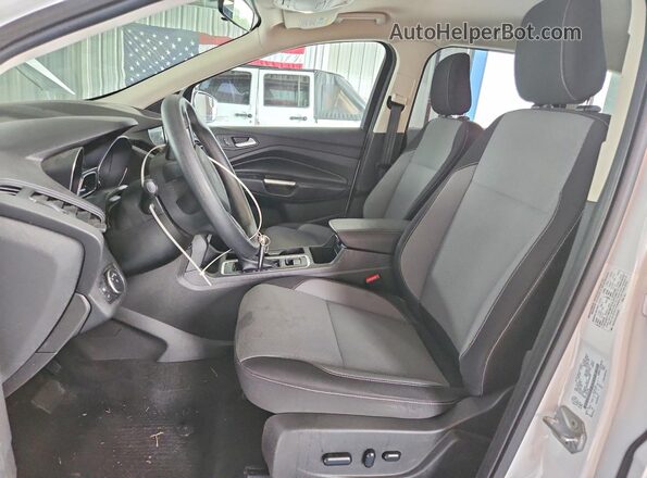 1FMCU9GD3KUA83087 2019 FORD ESCAPE White Սալոնի դիմացի տեսք