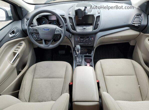 1FMCU9GD3KUB25807 2019 FORD ESCAPE Белый Вид панели приборов