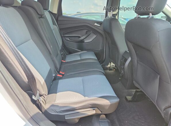 1FMCU9GD3KUB96683 2019 FORD ESCAPE White Հետևի նստատեղերի տեսք