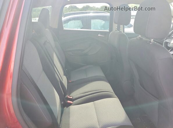 1FMCU9GD4HUA07760 2017 FORD ESCAPE Red Вид задньої частини салону