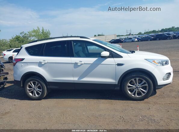 1FMCU9GD4HUA32870 2017 FORD ESCAPE White Rear interior view