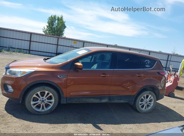 1FMCU9GD4HUB78962 2017 FORD ESCAPE Orange 360 interior view