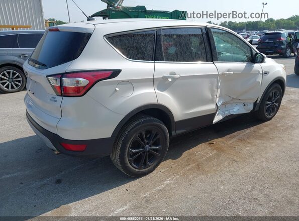 1FMCU9GD4HUC24127 2017 FORD ESCAPE Белый Задняя правая четверть