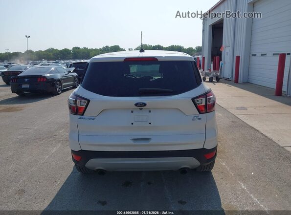 1FMCU9GD4HUC24127 2017 FORD ESCAPE Белый 