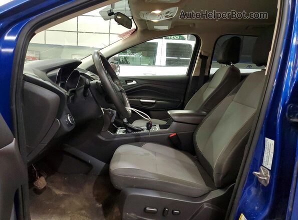 1FMCU9GD4HUC83775 2017 FORD ESCAPE Blue Widok wnętrza z przodu