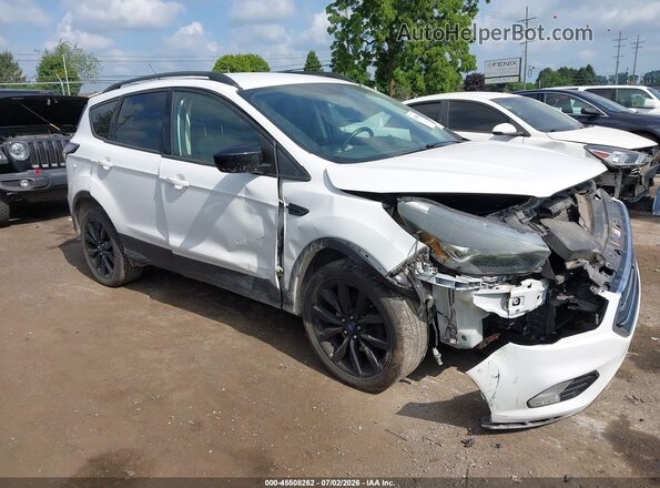 1FMCU9GD4HUD33834 2017 FORD ESCAPE White უკანა სალონის ხედი