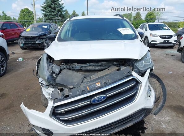 1FMCU9GD4HUD33834 2017 FORD ESCAPE White ხელსაწყოთა პანელის ხედი