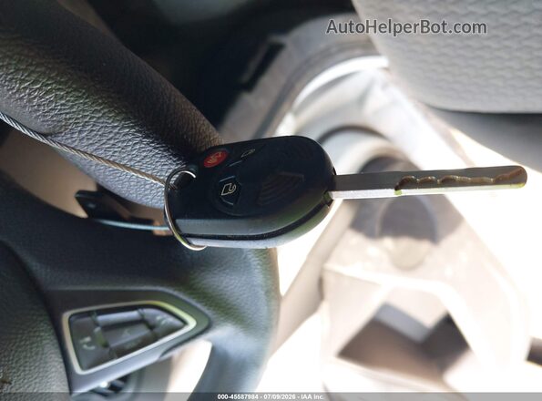1FMCU9GD4HUF03433 2017 FORD ESCAPE White წინა პანელის ხედი