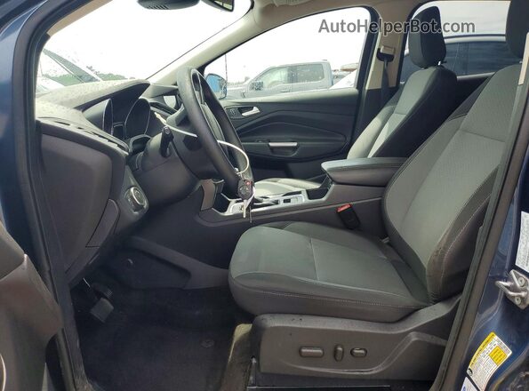 1FMCU9GD4JUA82173 2018 FORD ESCAPE Blue Вид салону спереду
