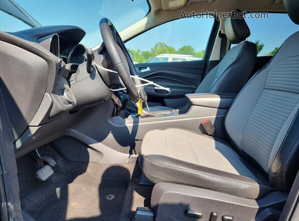 1FMCU9GD4JUB06116 2018 FORD ESCAPE Black წინა სალონის ხედი