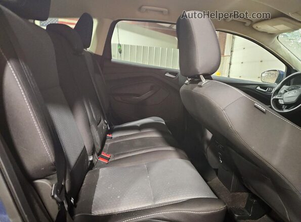 1FMCU9GD4JUB34675 2018 FORD ESCAPE Синий Вид задней части салона