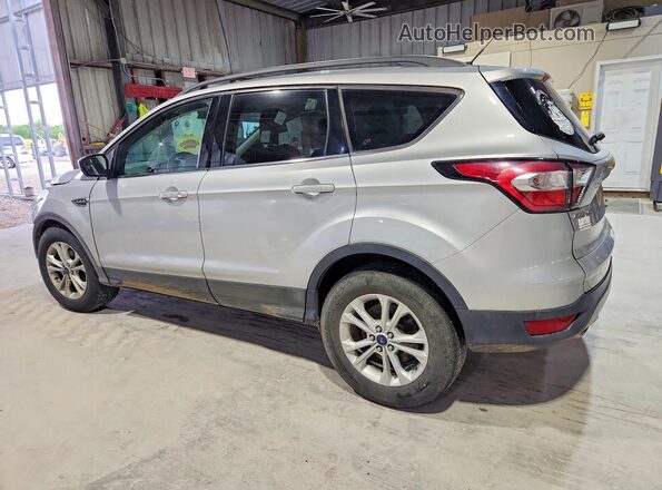 1FMCU9GD4JUB43263 2018 FORD ESCAPE Silver Задня ліва чверть