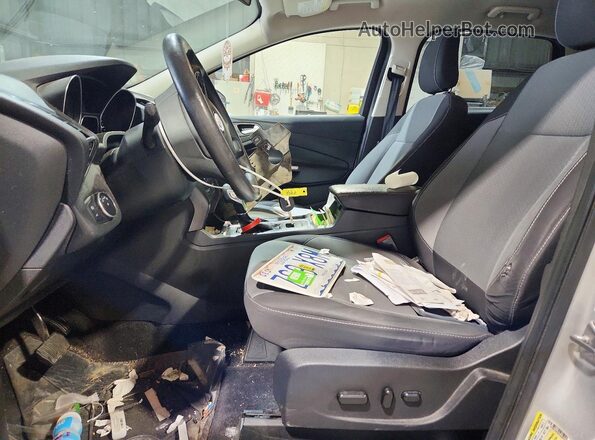 1FMCU9GD4JUB43263 2018 FORD ESCAPE Silver Вид салону спереду