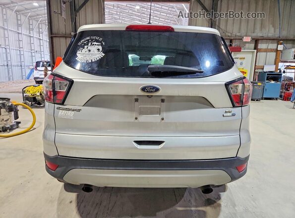 1FMCU9GD4JUB43263 2018 FORD ESCAPE Silver Вид ззаду