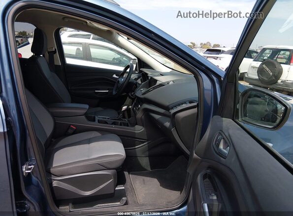 1FMCU9GD4JUB44185 2018 FORD ESCAPE Blue Front interior view