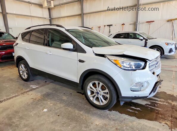 1FMCU9GD4JUB72729 2018 FORD ESCAPE White Przód prawy
