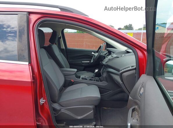 1FMCU9GD4JUC29432 2018 FORD ESCAPE Red Vista interior delantera