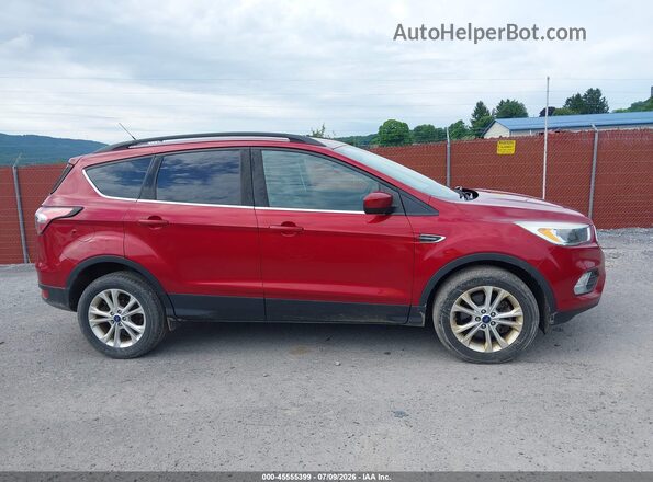 1FMCU9GD4JUC29432 2018 FORD ESCAPE Red Vista interior trasera