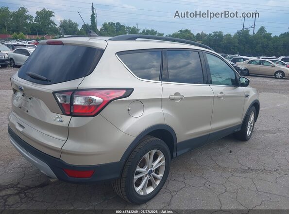 1FMCU9GD4JUC84012 2018 FORD ESCAPE Gold Tył prawy