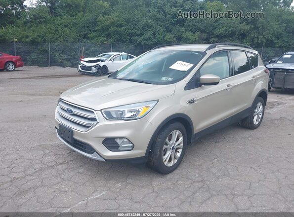 1FMCU9GD4JUC84012 2018 FORD ESCAPE Gold Przód lewy