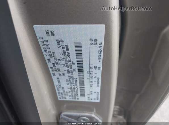 1FMCU9GD4JUC84012 2018 FORD ESCAPE Gold Widok komory silnika