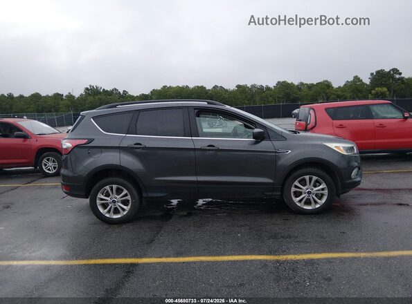 1FMCU9GD4JUD08101 2018 FORD ESCAPE Gray Вид задньої частини салону