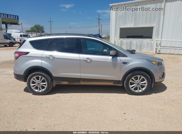 1FMCU9GD4JUD08549 2018 FORD ESCAPE Серебряный Панорамный вид салона 360°