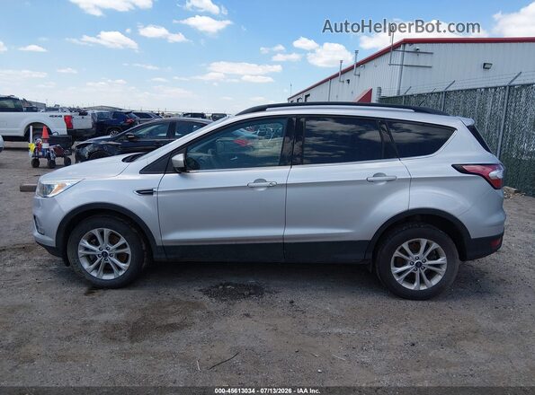 1FMCU9GD4JUD29076 2018 FORD ESCAPE Silver Widok wnętrza 360 stopni
