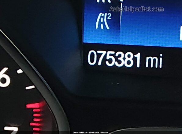 1FMCU9GD4JUD31118 2018 FORD ESCAPE Blue 