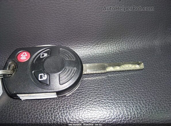 1FMCU9GD4JUD31118 2018 FORD ESCAPE Blue Dashboard view