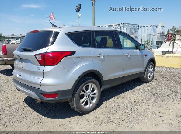 1FMCU9GD4KUA65813 2019 FORD ESCAPE Серебряный Задняя правая четверть