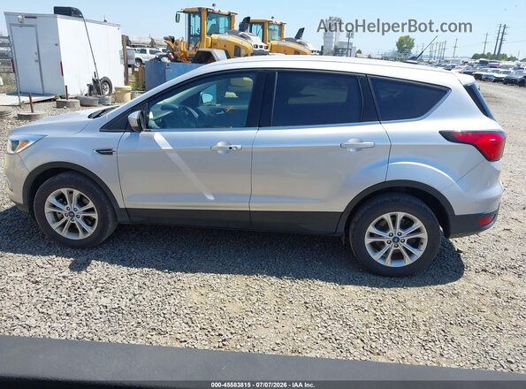 1FMCU9GD4KUA65813 2019 FORD ESCAPE Серебряный 