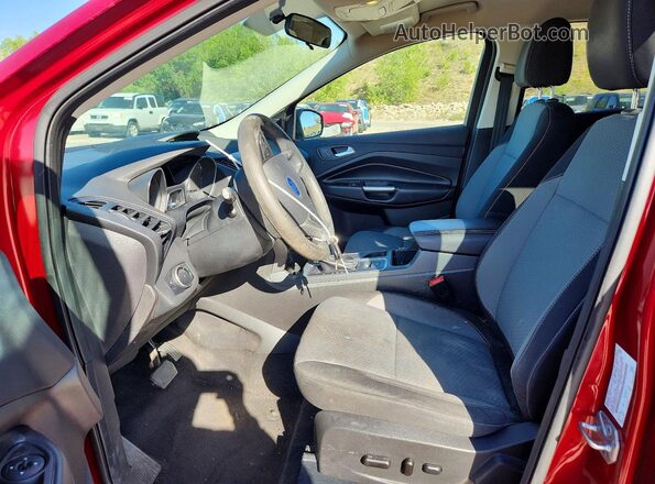 1FMCU9GD5HUC38571 2017 FORD ESCAPE Burgundy Front interior view