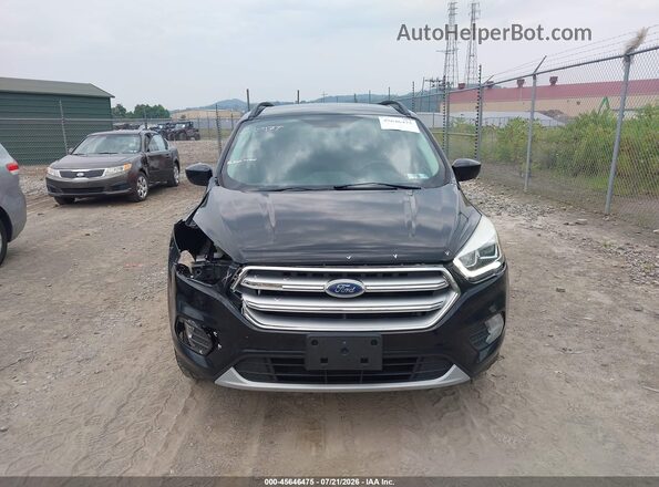 1FMCU9GD5HUC62305 2017 FORD ESCAPE Black ხელსაწყოთა პანელის ხედი