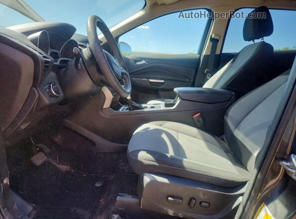 1FMCU9GD5HUD18193 2017 FORD ESCAPE Gray Widok wnętrza z przodu