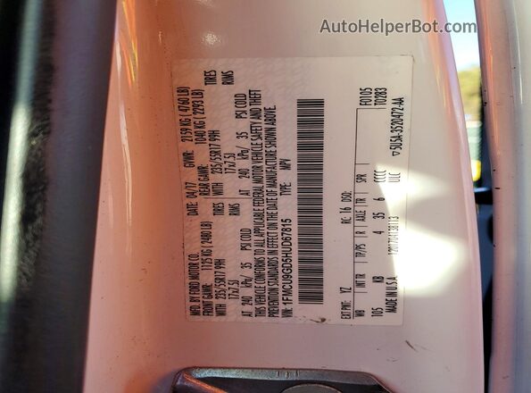1FMCU9GD5HUD67815 2017 FORD ESCAPE White Widok naklejki z numerem VIN