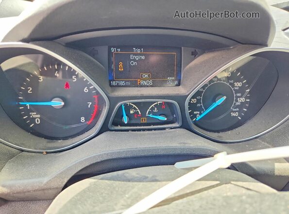 1FMCU9GD5HUD94576 2017 FORD ESCAPE White Vista del cuadro de instrumentos