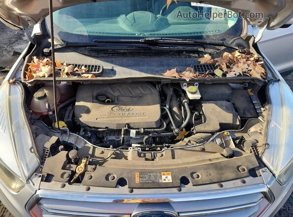 1FMCU9GD5HUE49284 2017 FORD ESCAPE Silver ძრავის განყოფილების ხედი