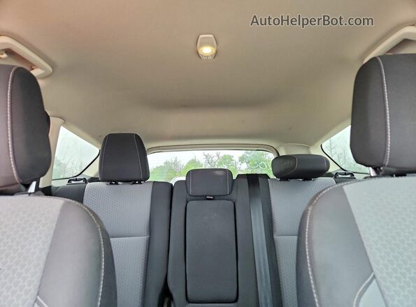 1FMCU9GD5JUB57964 2018 FORD ESCAPE Серебряный Вид задних сидений