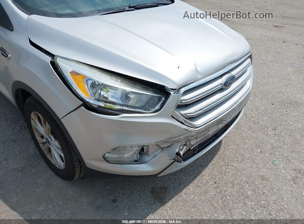 1FMCU9GD5JUB69659 2018 FORD ESCAPE Silver წინა ხედი