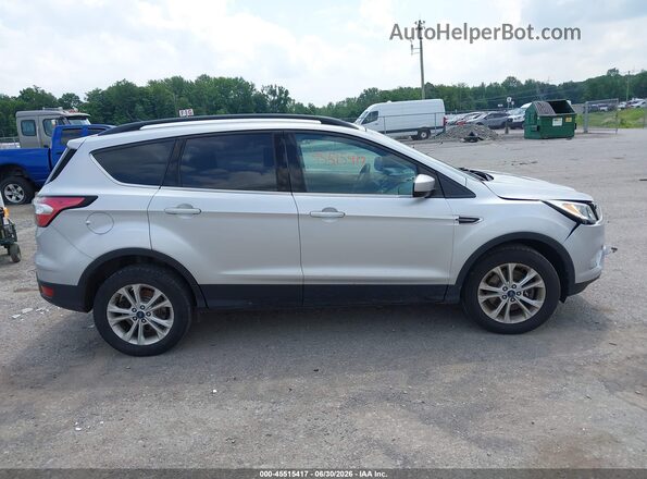 1FMCU9GD5JUB69659 2018 FORD ESCAPE Silver უკანა სალონის ხედი