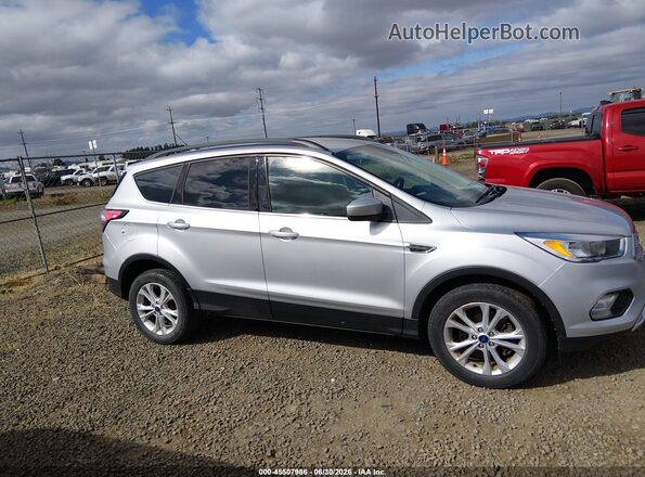 1FMCU9GD5JUD08687 2018 FORD ESCAPE Silver Vista interior trasera